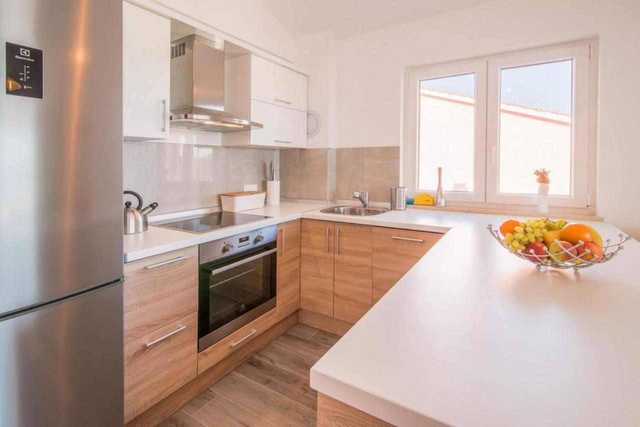 Apartman Zoe Врбник Екстер'єр фото